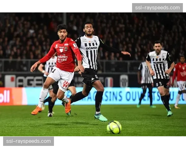 下赛季法甲将引入新教练培训模块，重点涵盖现代防守理念