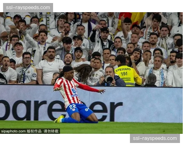 瓦伦西亚1-1逼平马略卡，萨迪克救主终结联赛两连败